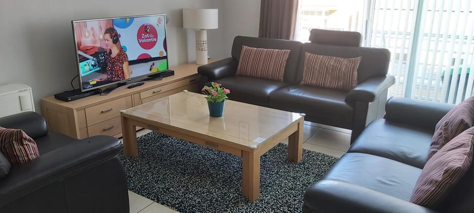 Marjori Oostende met gratis parkeerplaats Apartment in Ostend