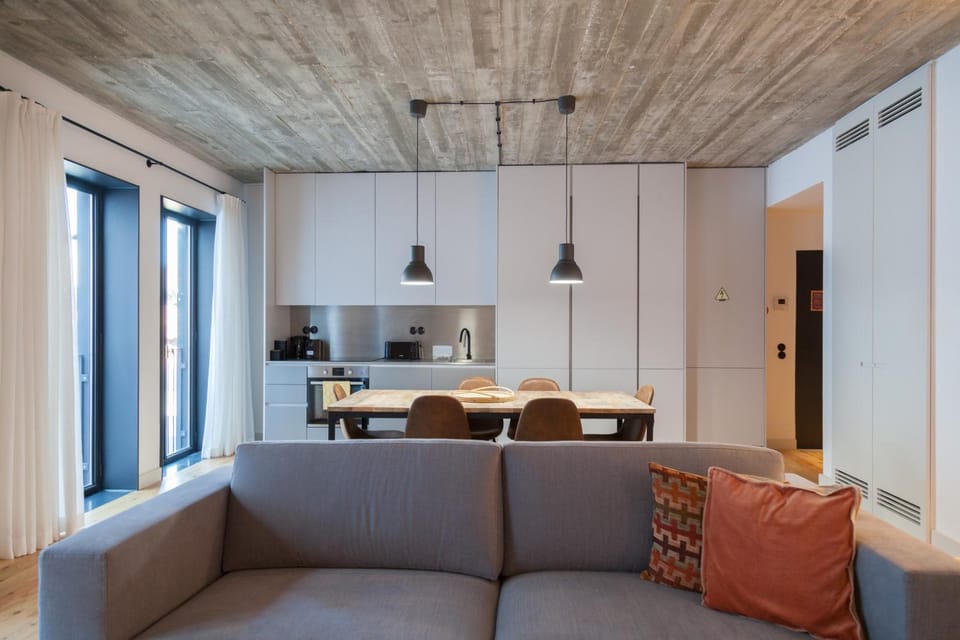 FLH Intendente Cozy Industrial Flat Apartment in Lisbon