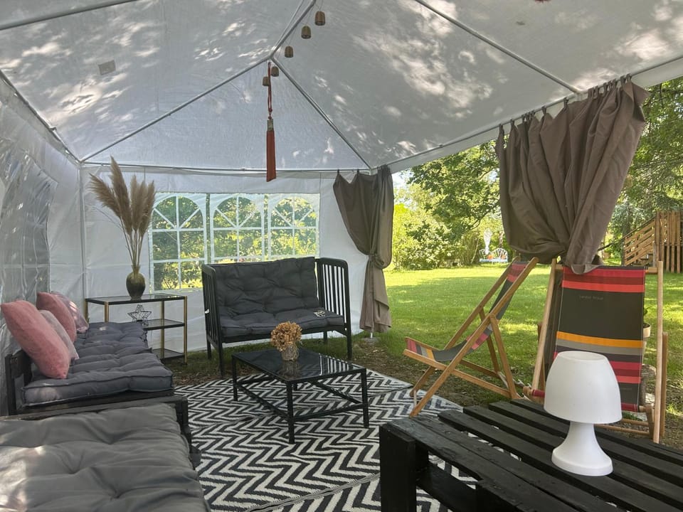 Les Lodges de Phanou Bed and Breakfast in Centre-Val de Loire