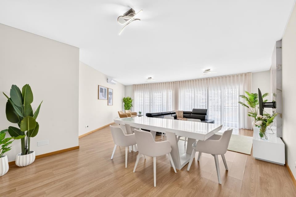 Luxurious Apartment Funchal - Casa Valentina - Rent2U, Lda Apartment in Funchal