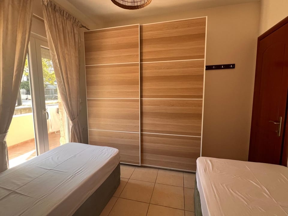 Bed, Photo of the whole room, Bedroom, wardrobe