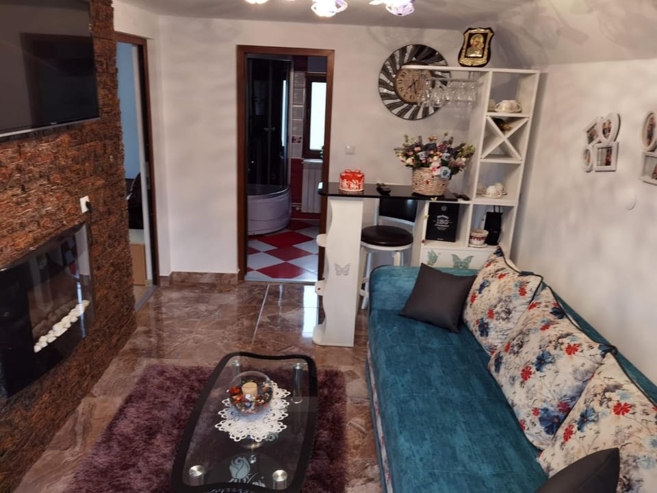 Casa Luca Bed and Breakfast in Romania