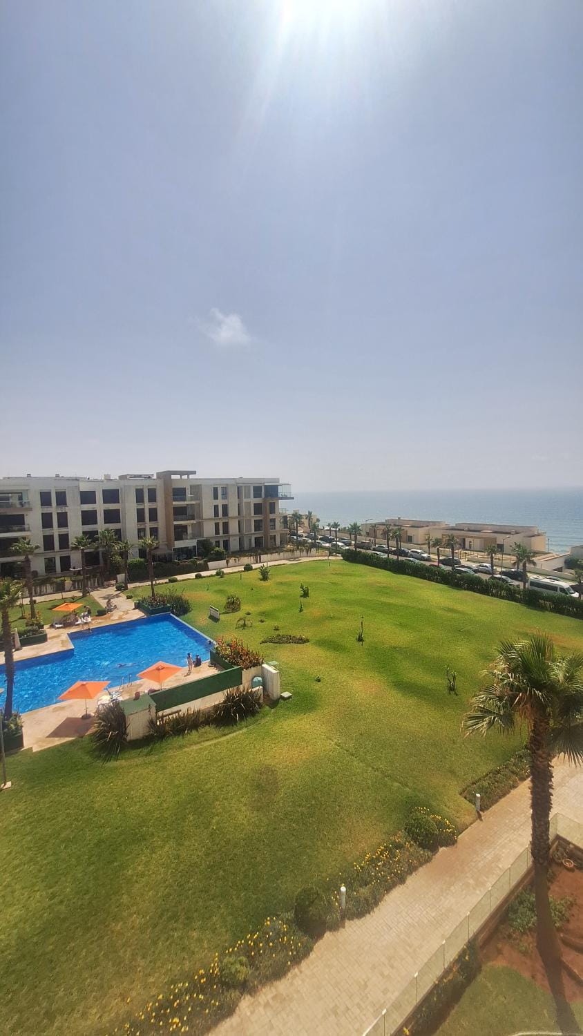 Prestigia Plage des Nations Vue Mer Directe Piscine 3 Chambres Apartment in Rabat-Salé-Kénitra