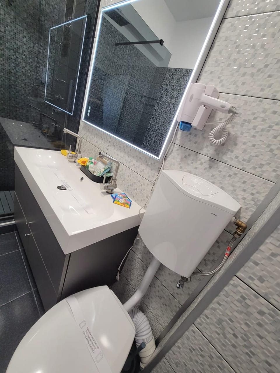 Crys Luxury apartment by the Sea , first line Apartment in Constanța County