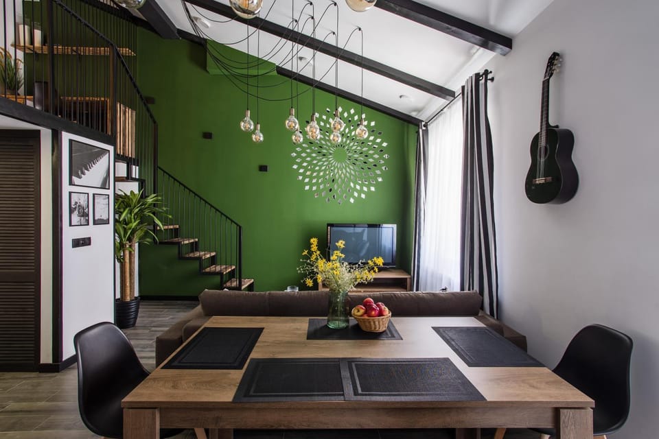 TV and multimedia, Seating area, Entertainment