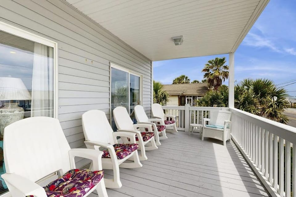 MiMi's By The Sea House in Edisto Beach
