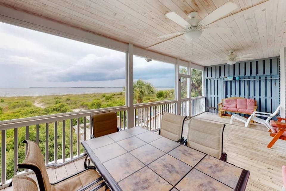 Sunset On The Sound - B Side House in Edisto Beach
