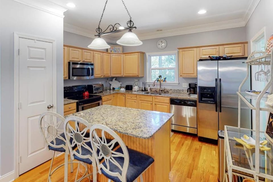 Chateau Relaxo House in Edisto Beach