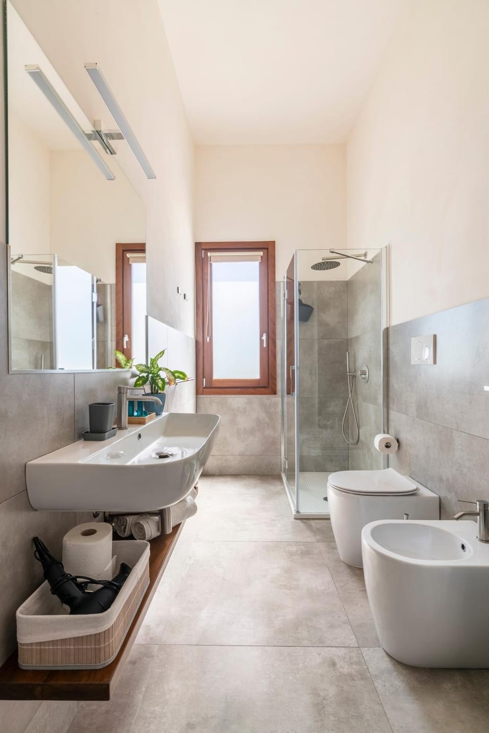 Shower, Bathroom