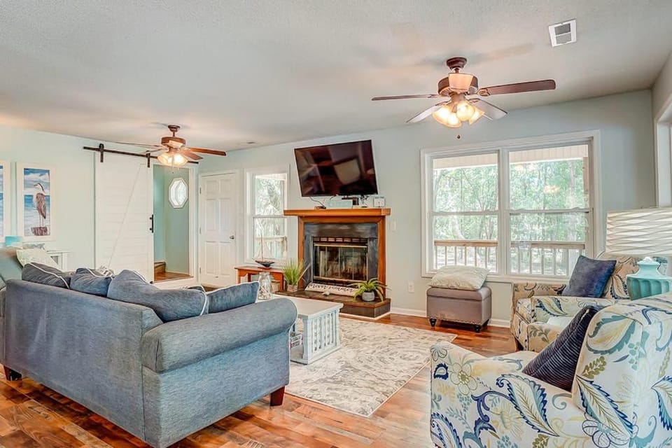 In Spite of Ourselves House in Edisto Island