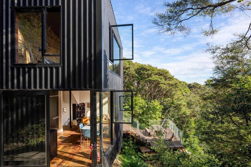 Blackpool House - Stay Waiheke House in Auckland Region