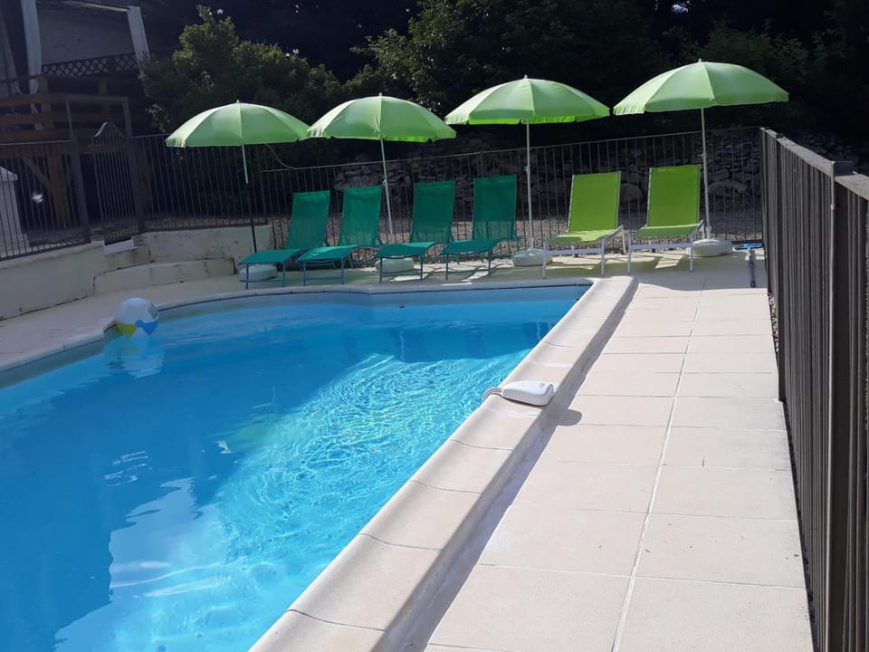 Maison en pierre avec piscine privée, idéal familles, proche Bastides du Périgord - FR-1-616-81 House in Occitanie