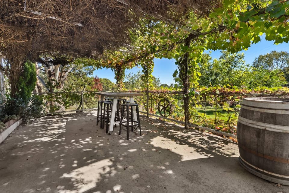 Bendalong - Rural Retreat, Short Drive to CBD House in Canobolas