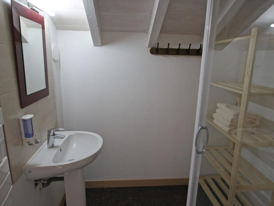 Gîte pour 4 avec terrasse couverte, parking privé et animaux acceptés - FR-1-589-367 House in Vosges