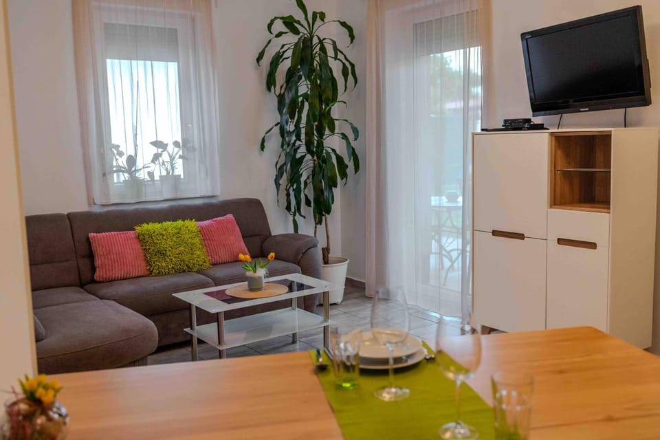 Orchidea Apartman Apartment in Slovakia