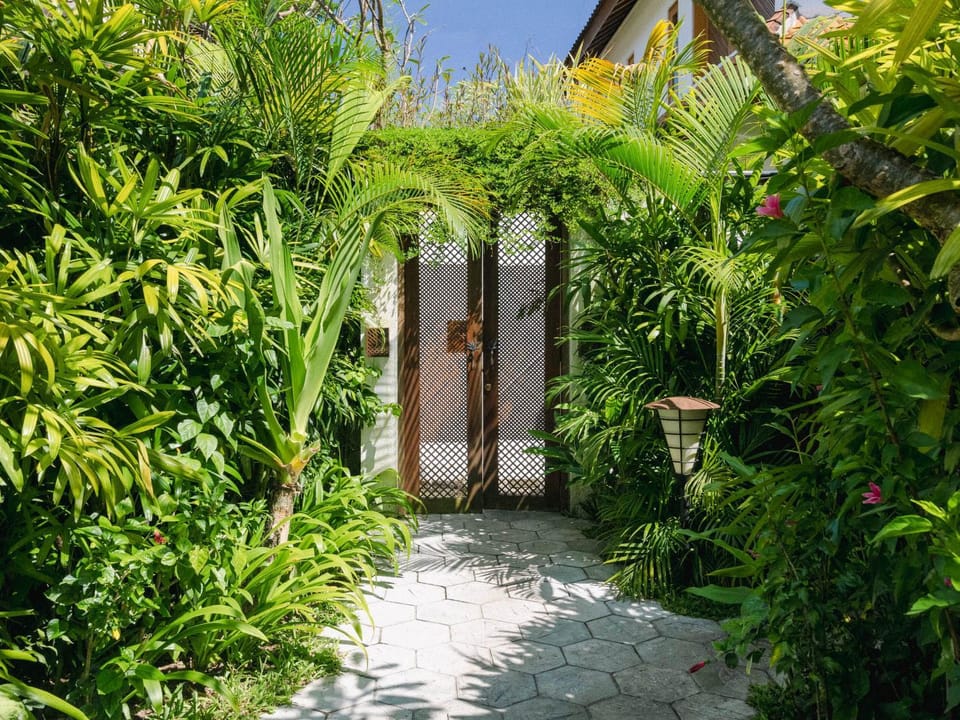Garden, Garden view