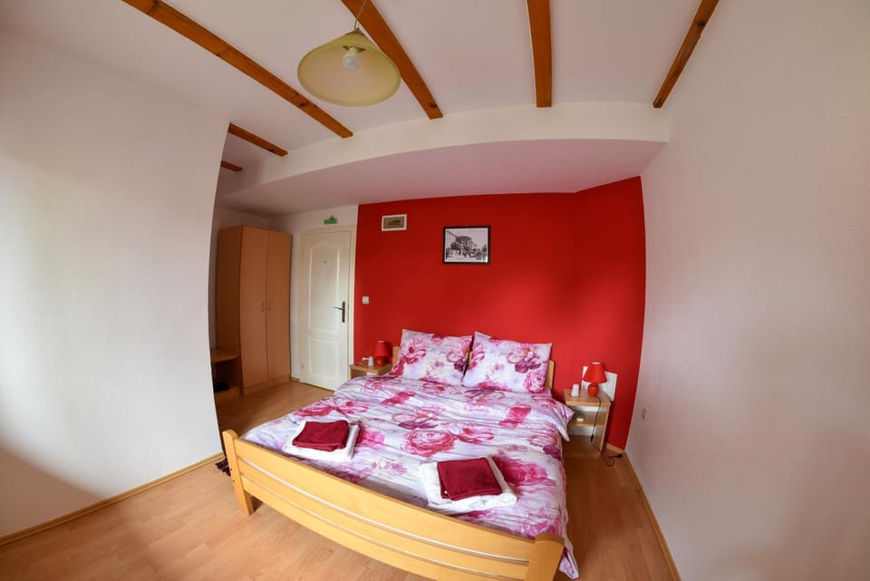 Sobe Zlatnik Bed and Breakfast in Serbia