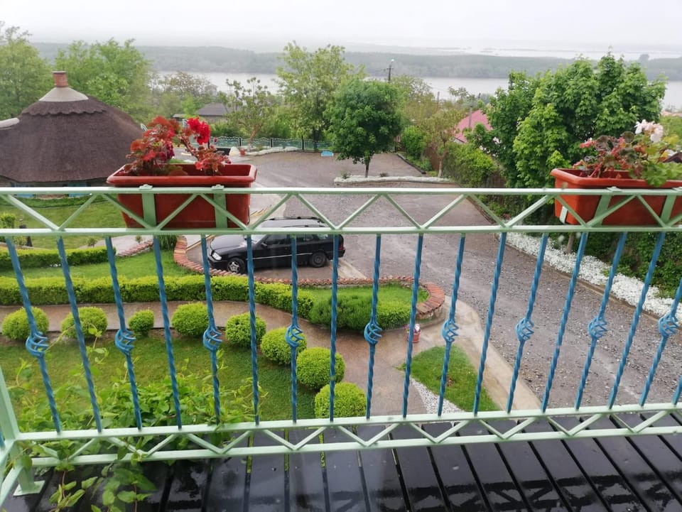 Pensiunea La Felinare Mahmudia Bed and Breakfast in Romania