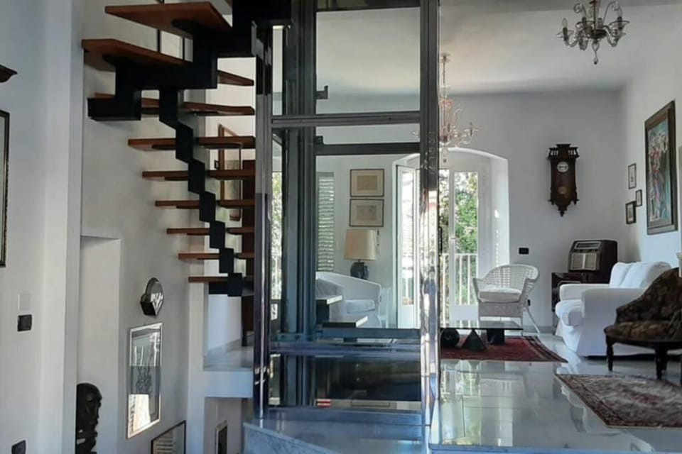 Prestigioso terratetto a 100 mt dal mare House in Marina di Pisa