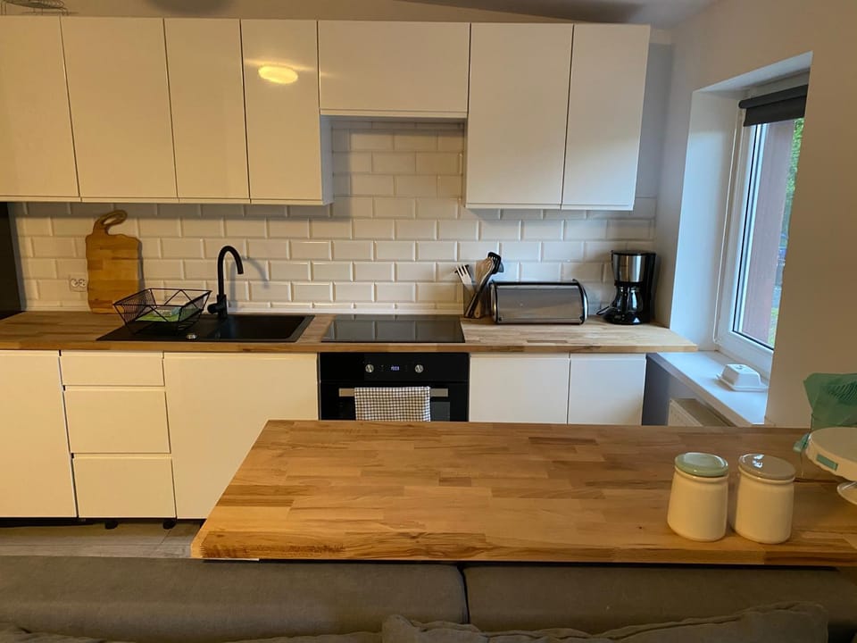 Apartament w malowniczej Sosnówce Apartment in Lower Silesian Voivodeship