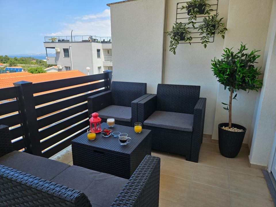 Balcony/Terrace, Seating area