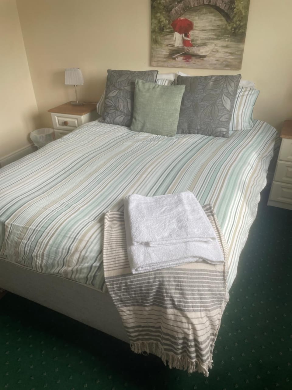 Eamonns Cosy B&B Private Parking Bed and Breakfast in Galway