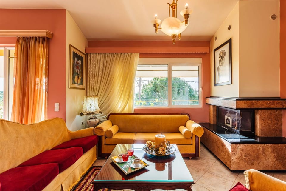 Living room, Seating area