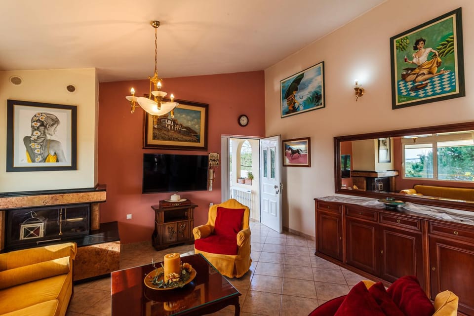 Seating area, Dining area
