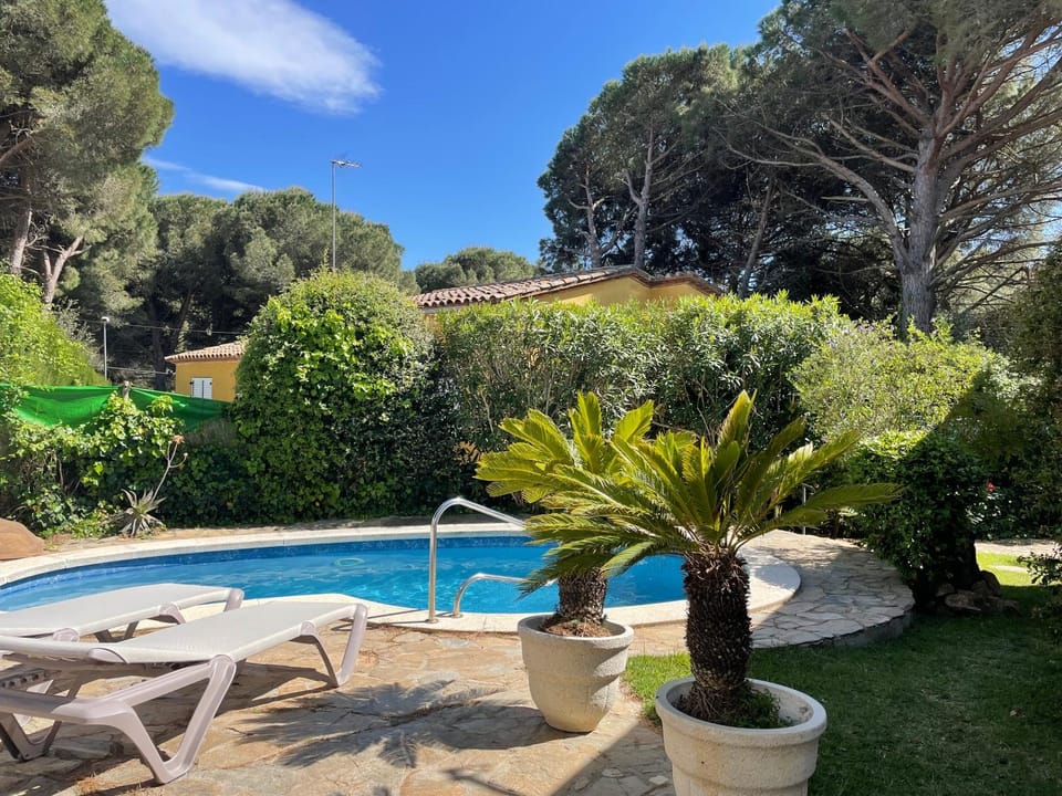 Villa lulu by costabravaway Villa in Baix Empordà