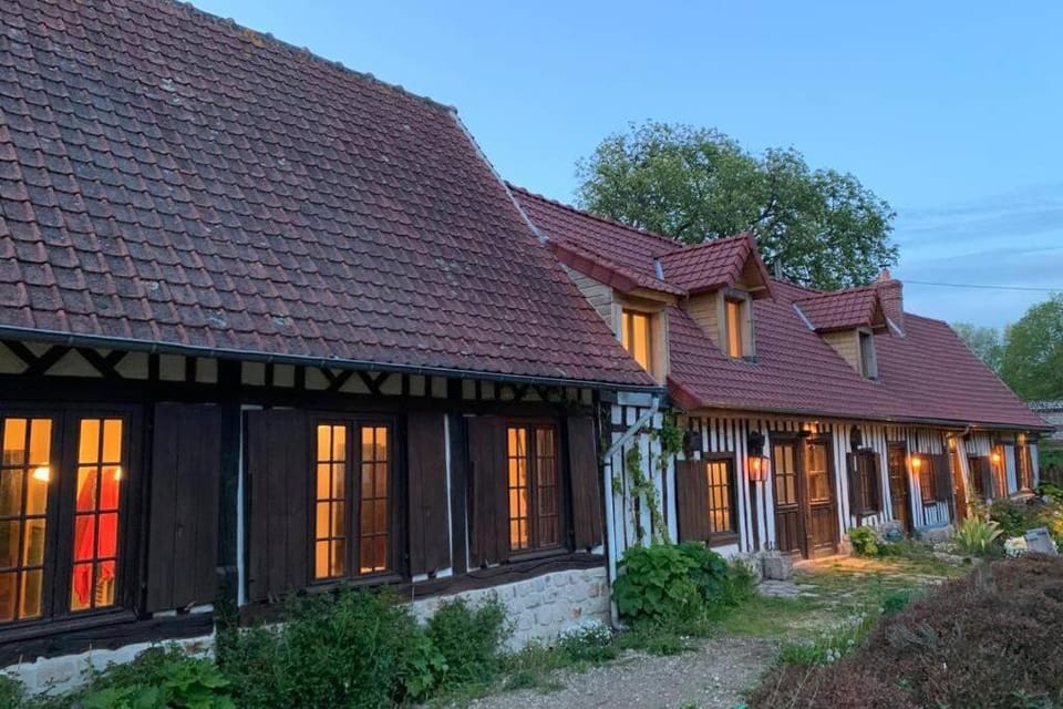 La Lanterne: Grande maison à deux pas de la mer House in Normandy