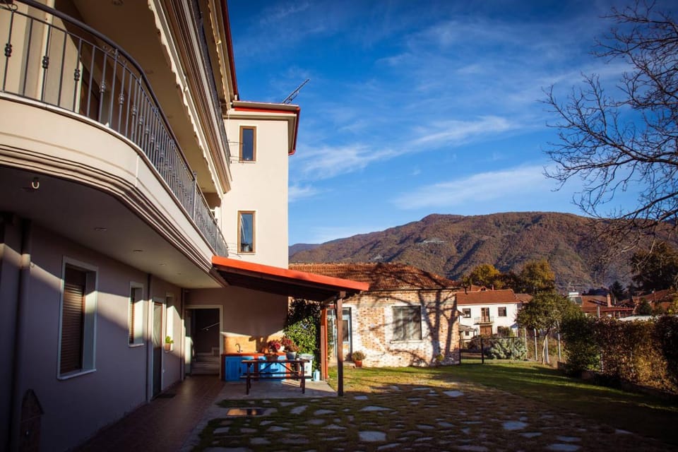 Property building, Day, Natural landscape, Mountain view