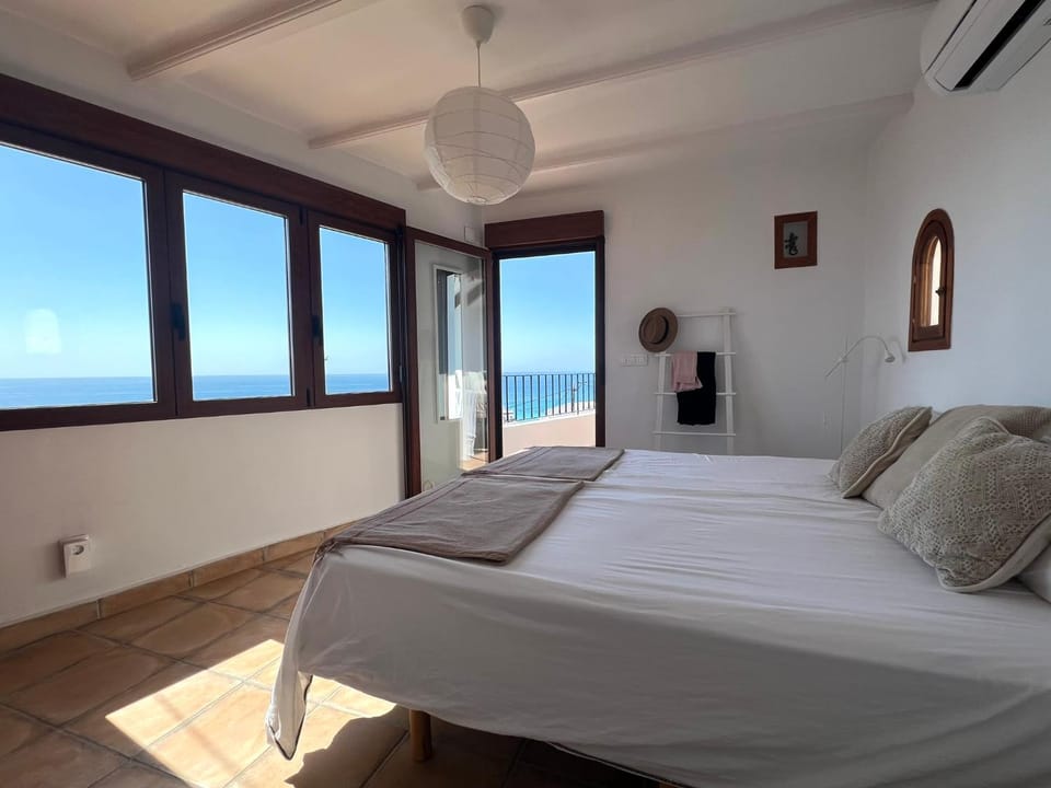 Bedroom, Sea view