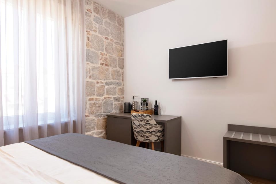 TV and multimedia, Coffee/tea facilities, Seating area