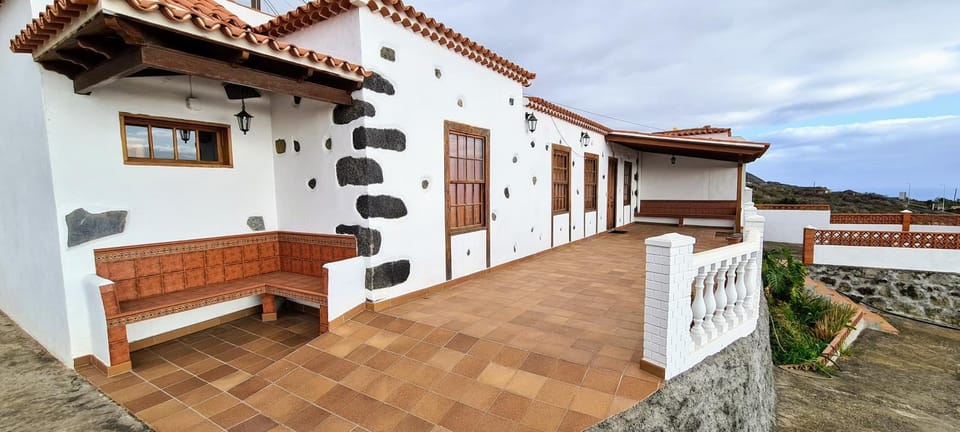 Patio, Balcony/Terrace