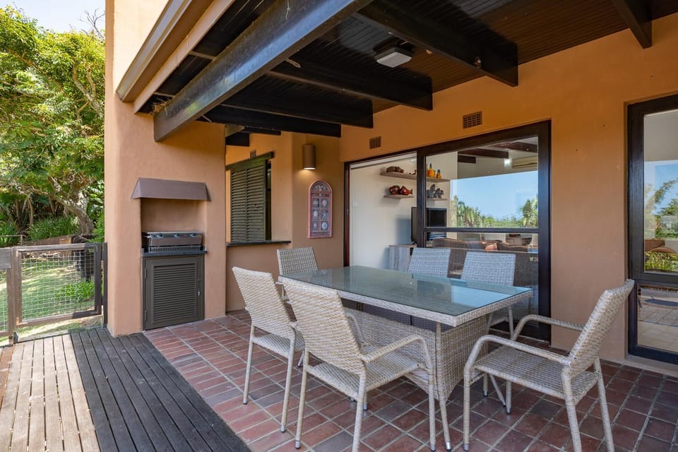 Patio, BBQ facilities
