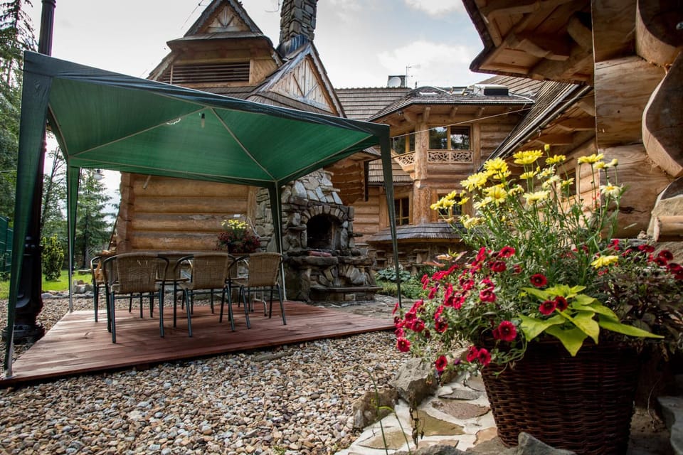 BBQ facilities, Area and facilities