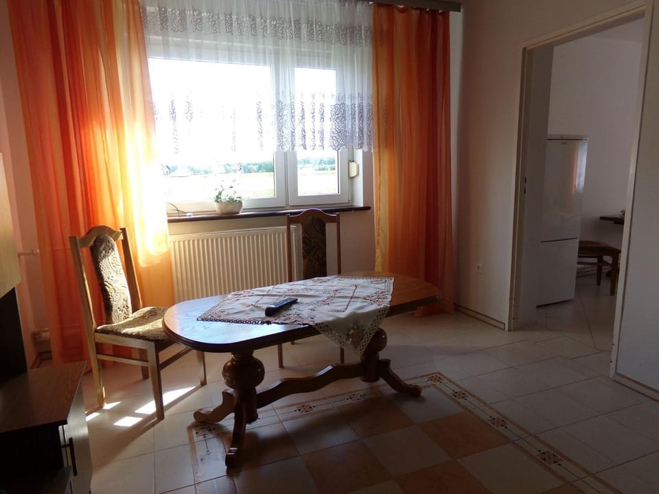 Communal lounge/ TV room, TV and multimedia, Area and facilities