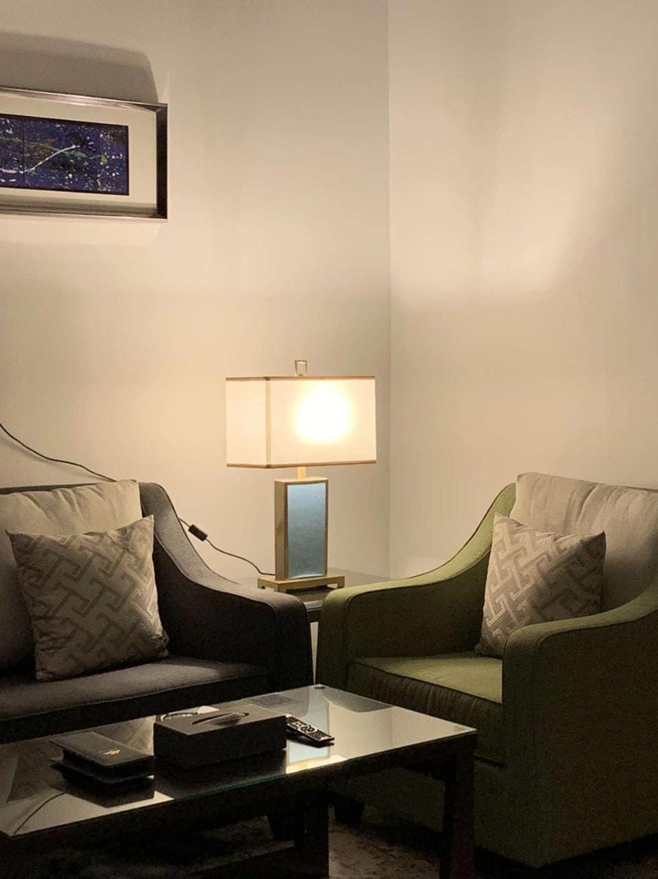 Living room, Seating area