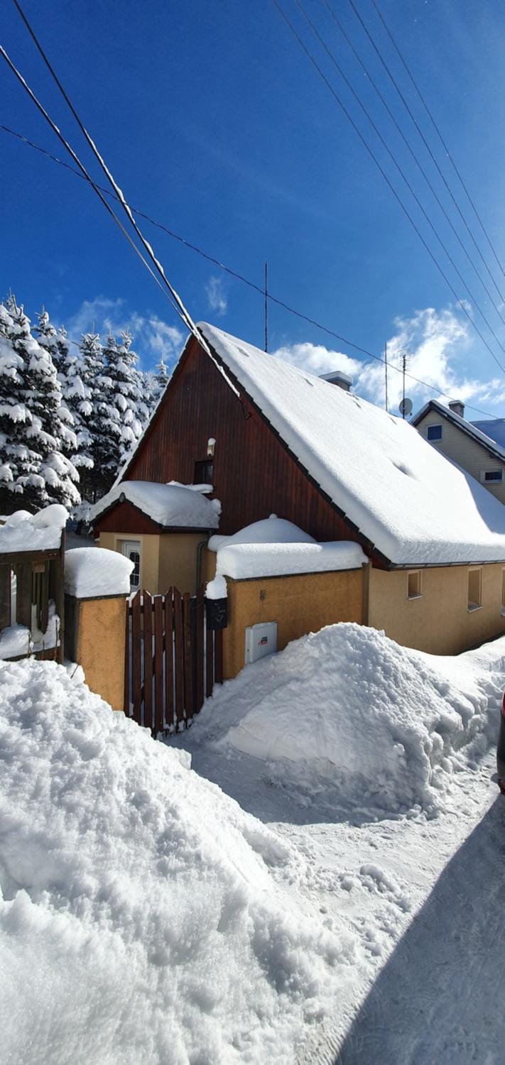 Property building, Winter