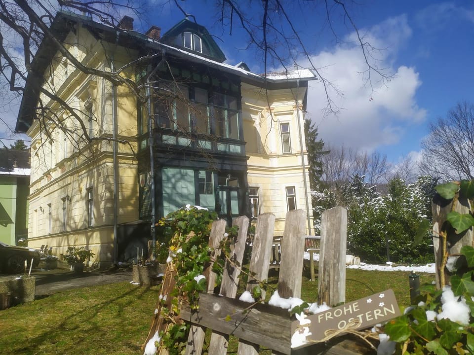 Property building, Garden