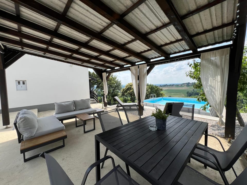 Holiday Home Nirvana House in Croatia