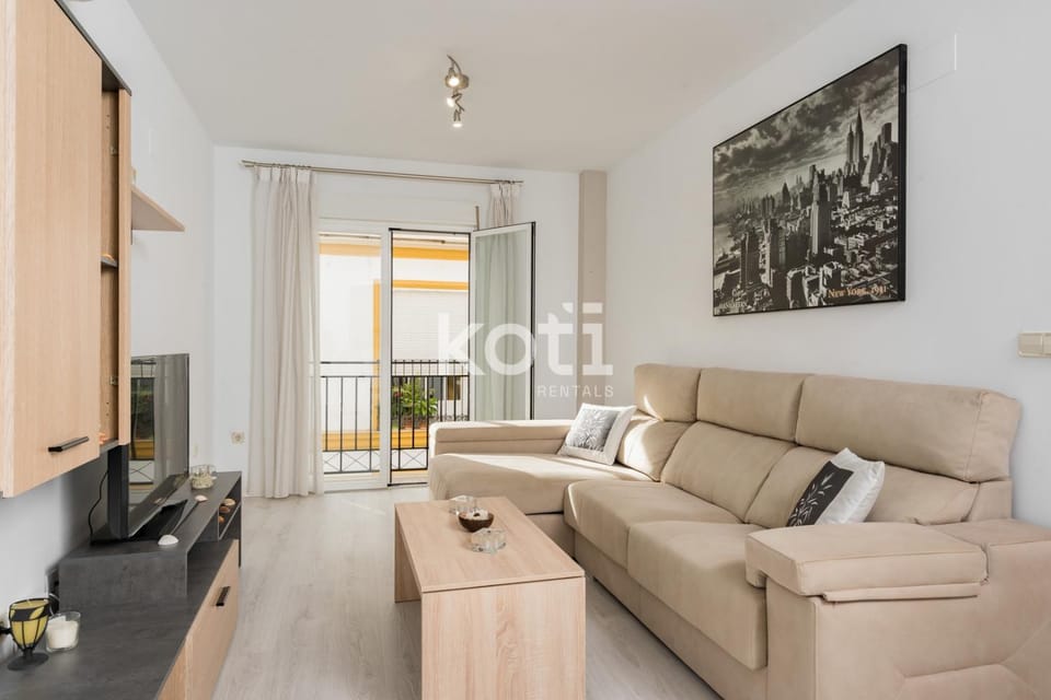 Koti Rentals - Gamycol 2 Apartment in Fuengirola