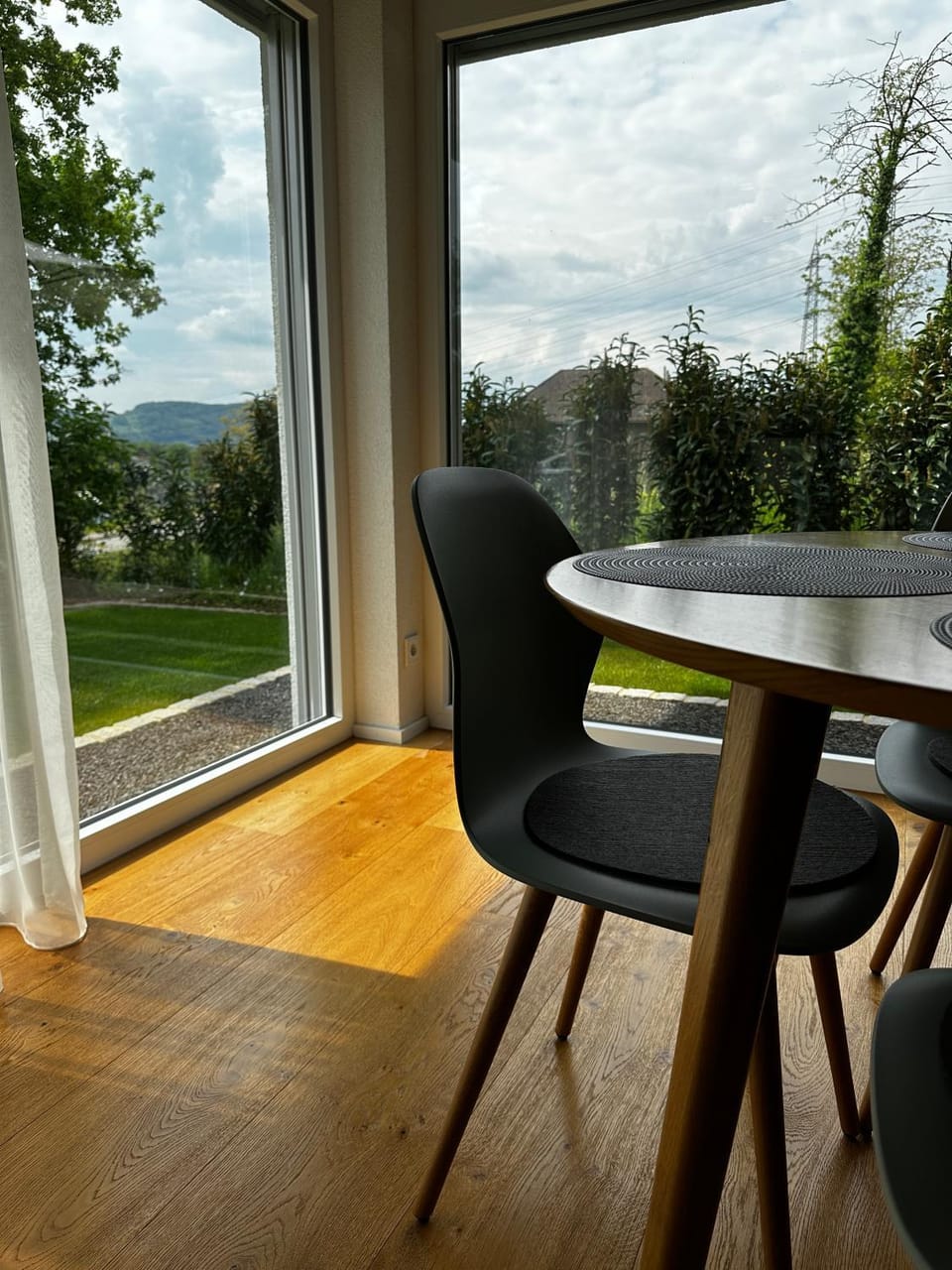 Moderne Ferienwohnung Rhenum mit Wallbox House in Aargau, Switzerland