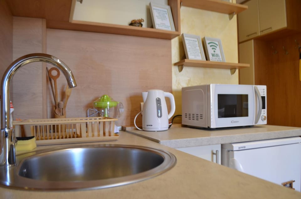 Coffee/tea facilities, Kitchen or kitchenette