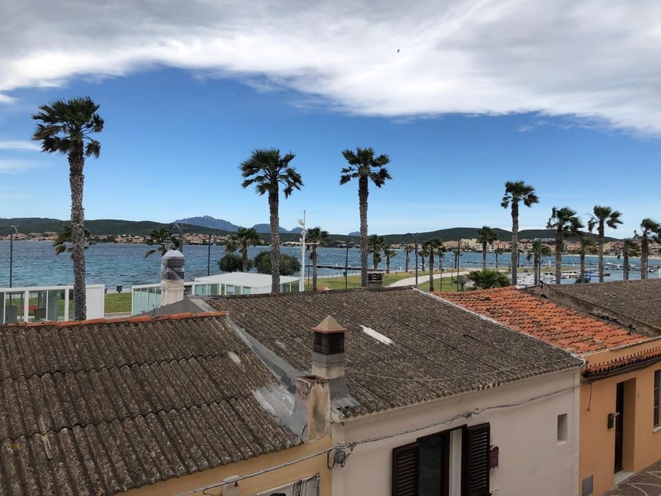 Sea view, Quiet street view