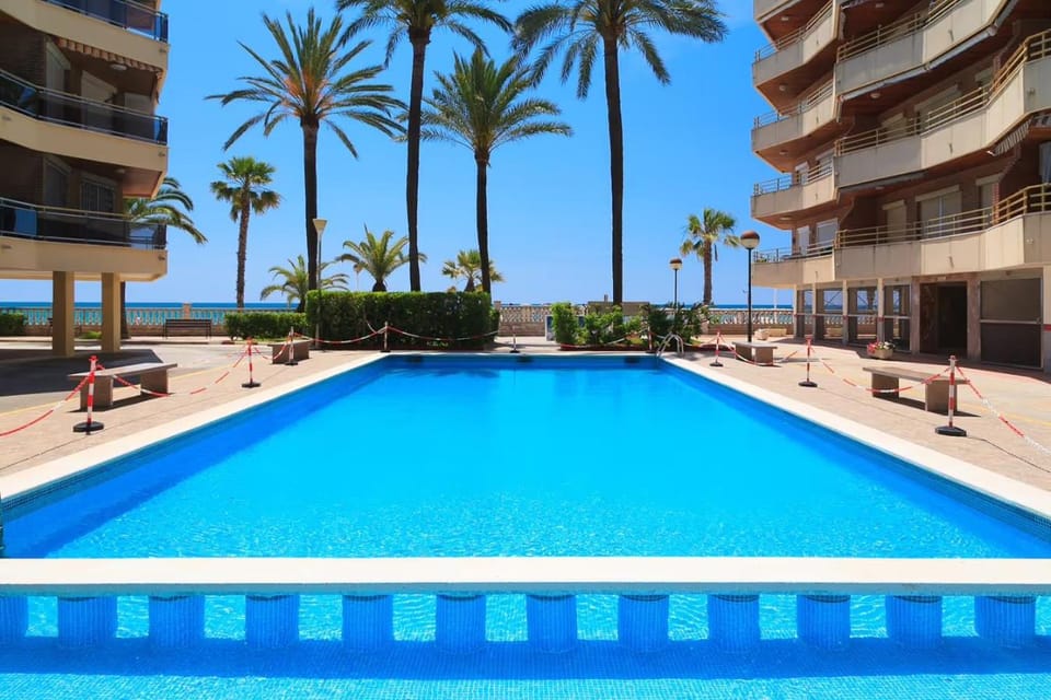Property building, Swimming pool