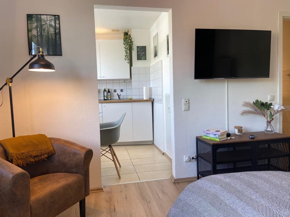 TV and multimedia, Kitchen or kitchenette, Living room