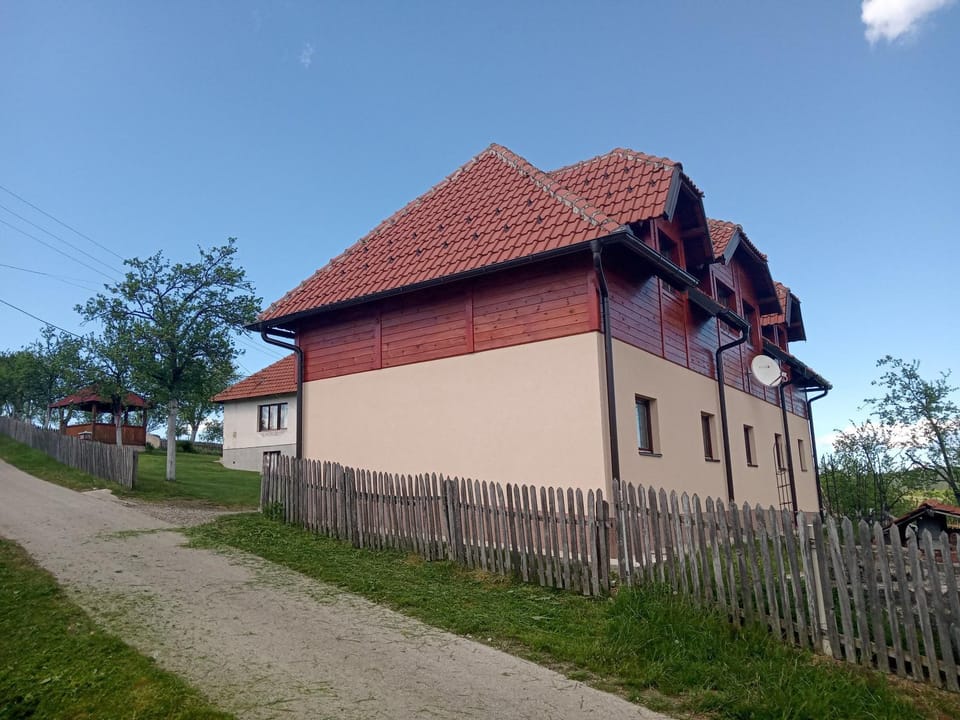 Apartmani Bane Apartment in Zlatibor District, Serbia