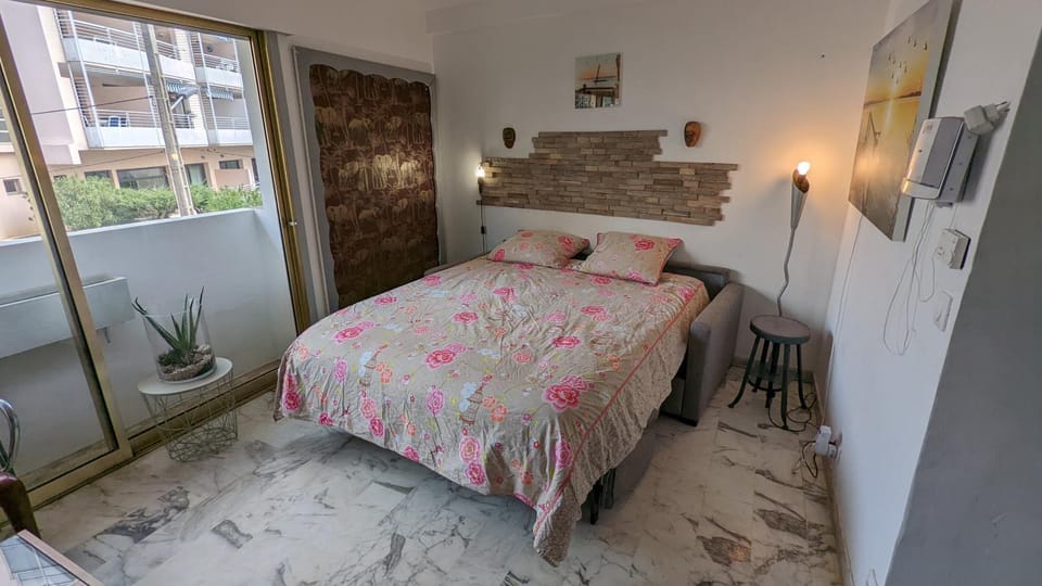 Les Tambourins Studio 19 - 3 étoiles Apartment in Cannes