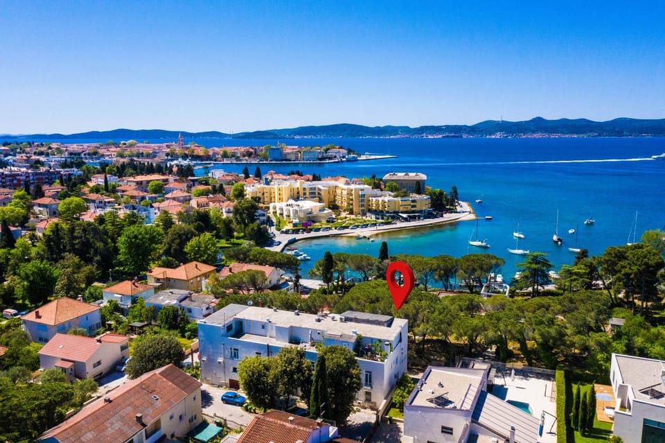 Property building, Bird's eye view